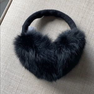 100% fur earmuffs. Worn once. Adjustable black